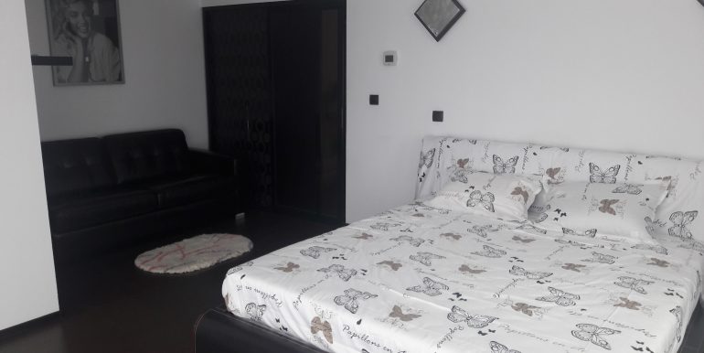 Apartament in vila zona Geamana