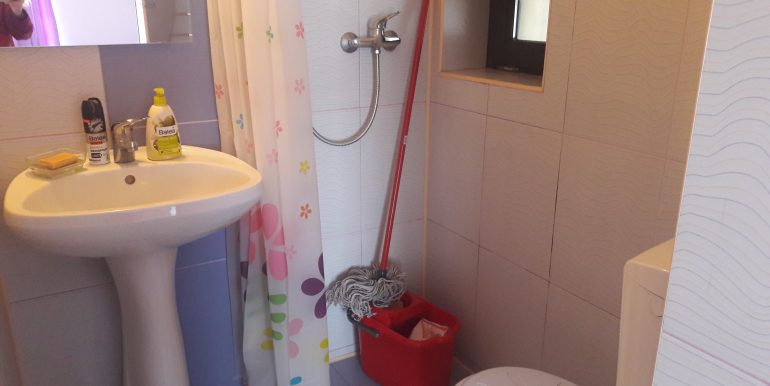 Apartament in vila zona Geamana
